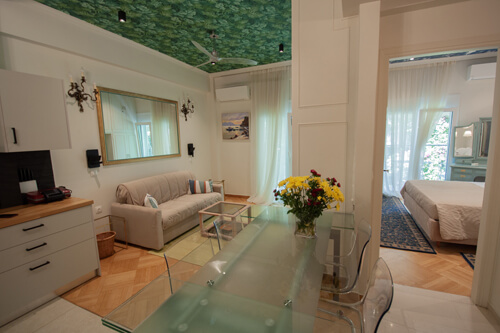 Kolonaki Garden View Suite