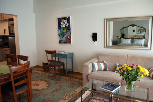 Kolonaki Hideaway Suite
