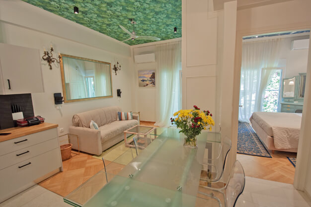 Kolonaki Gardenview Suite