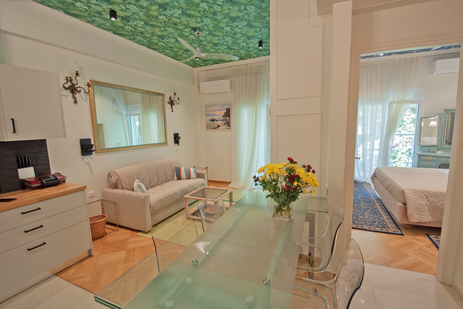 Kolonaki Garden View Suite